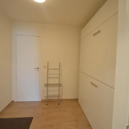 Apartment Plaza H0733 With Beautiful Side Sea View Oostduinkerke